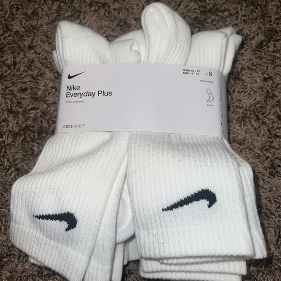 Nike dri fit socks 6 pairs white - Picture 5 of 8